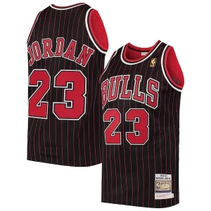 Versátil Estupendo Robusto Men's Chicago Bulls Michael Jordan Black 1996/97 Hardwood Classics Authentic Jersey  para la gran final