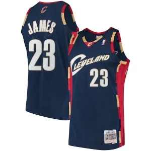 Increíble LeBron James Cleveland Cavaliers Hardwood Classics Swingman Jersey Navy  para la gran final